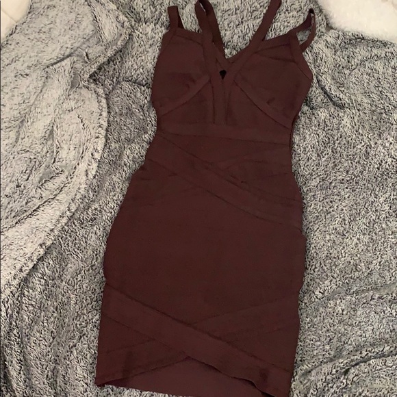 Charlotte Russe maroon dress - Picture 1 of 2